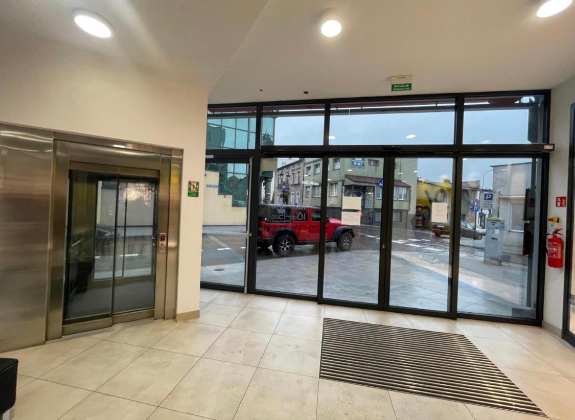 Ii W Centrum - Winda - 50 Metrow Od Starego Rynku Apartment Koscierzyna